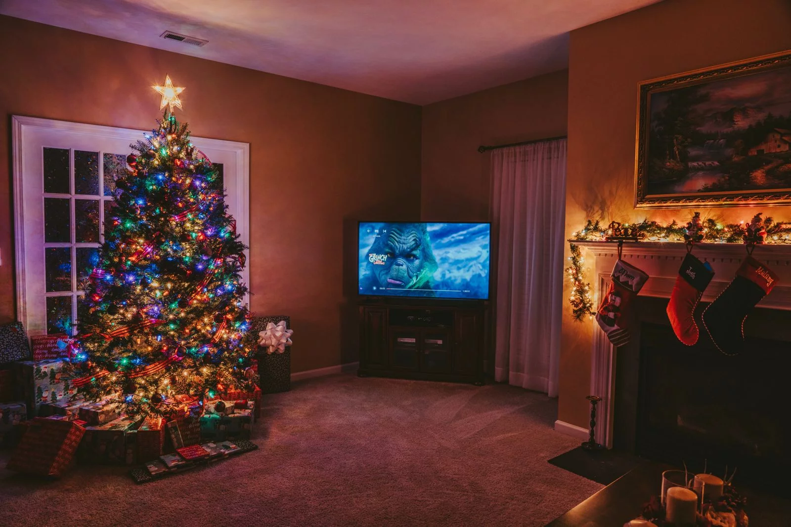 juletræ gaver tv