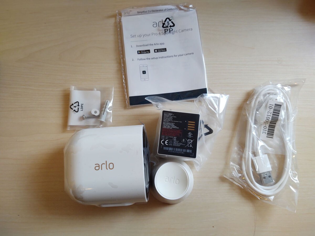 Arlo Pro 4 indhold