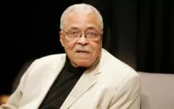 James Earl Jones er gået bort: 5 Uforglemmelige Film, du kan Streame nu