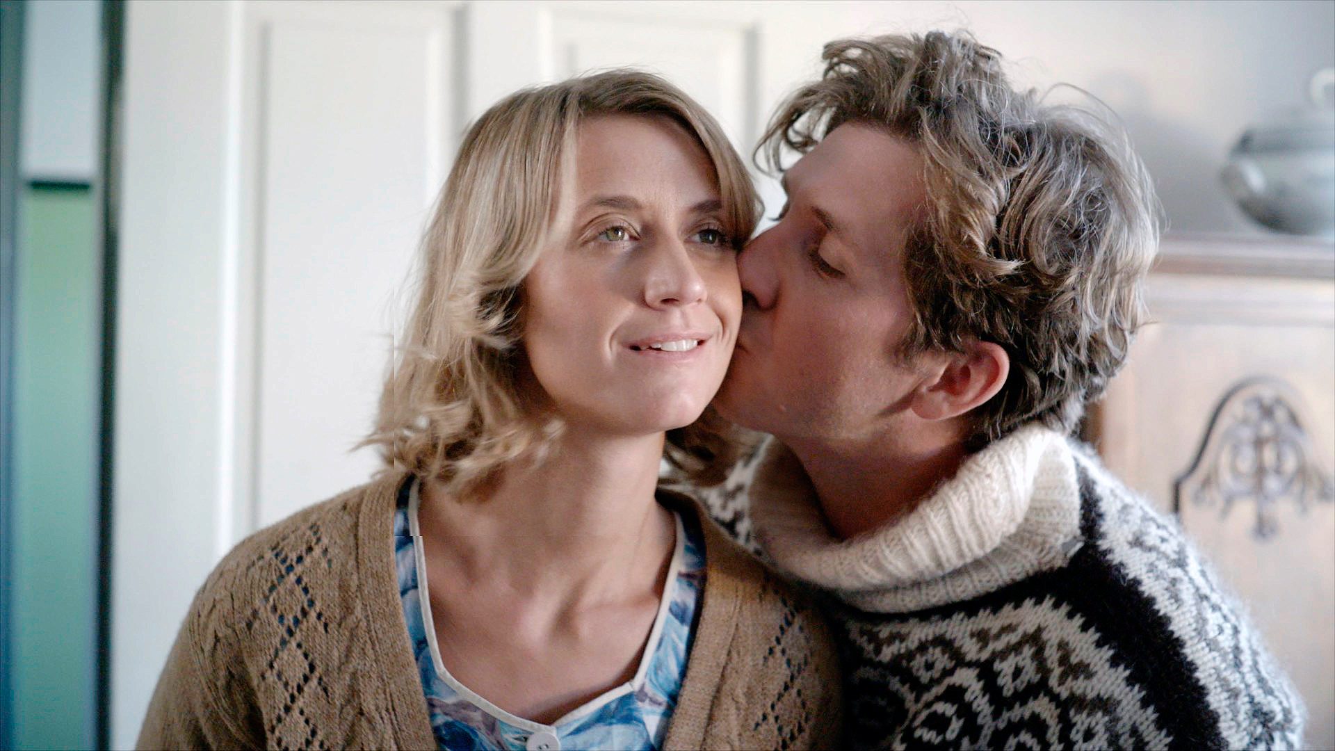 Giften i sandet Trailer