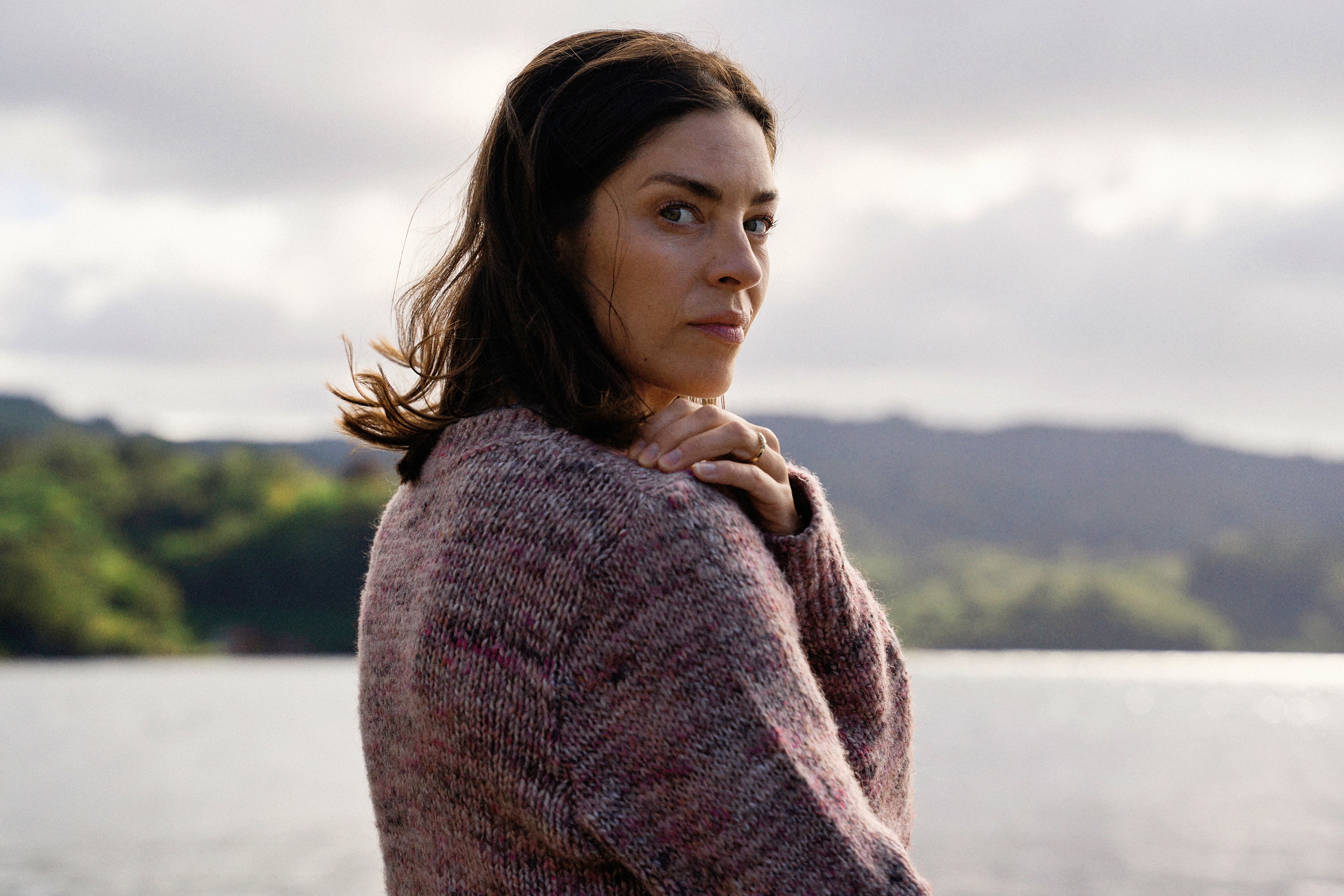 Natalie Madueno son Louise i Den Hemmelige Kvinde