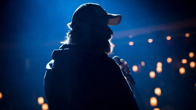 Ingenting å le av HBO Max