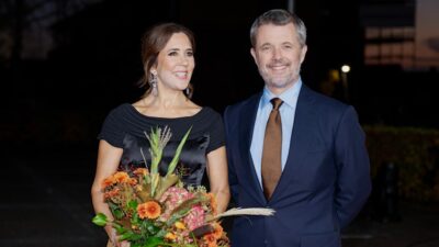 Kongeparret i Australien - en dronning vender hjem DR TV