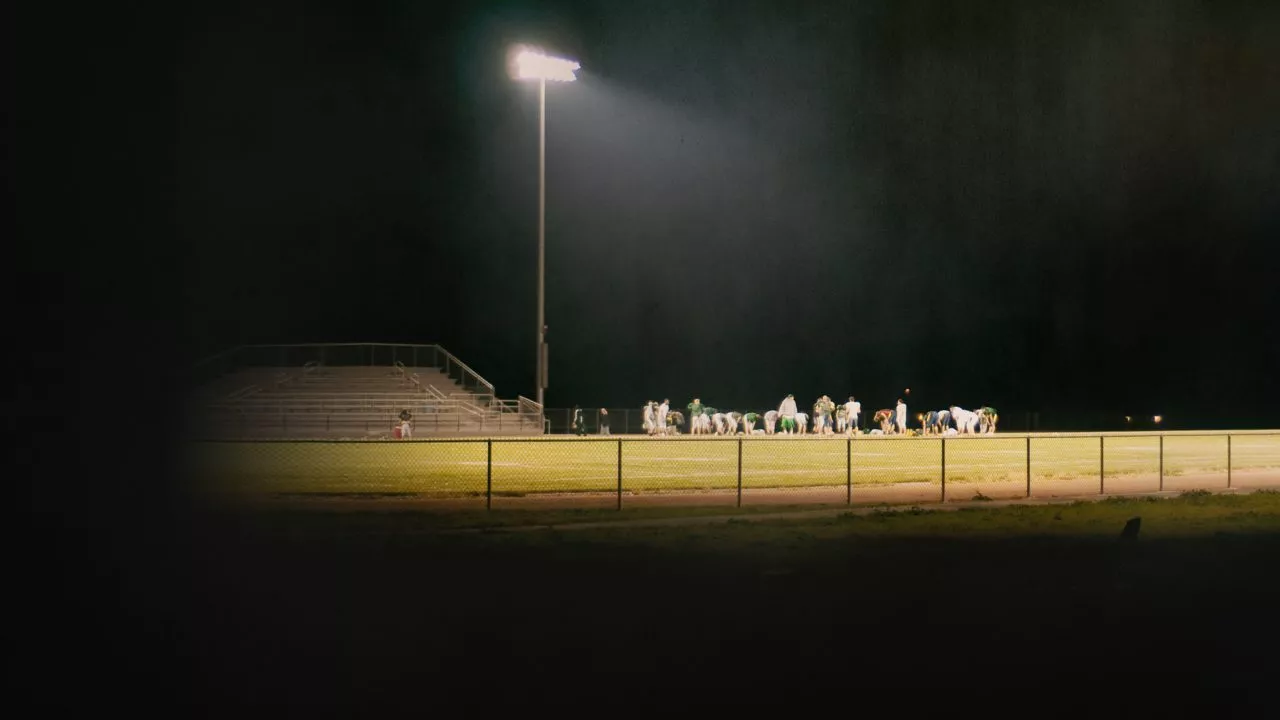 Murder under the Friday Night Lights discovery+