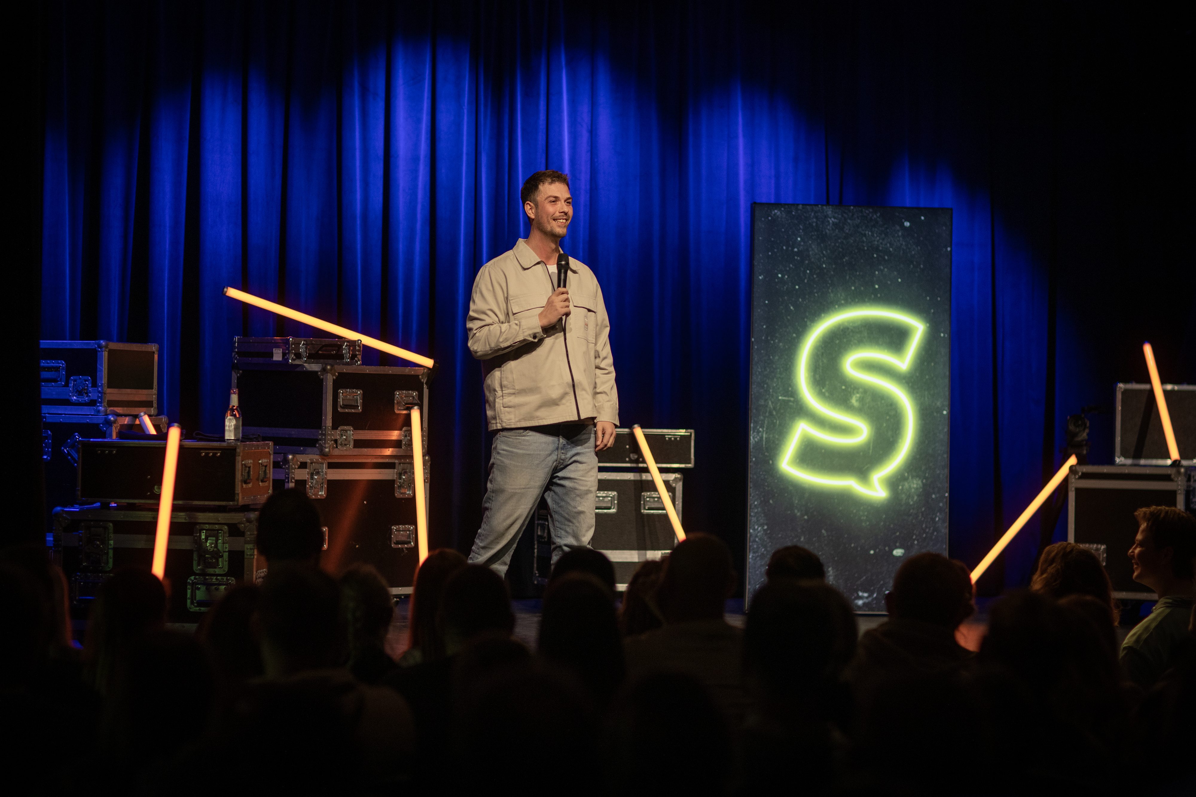 Oliver Stanescu – Mit show jo!