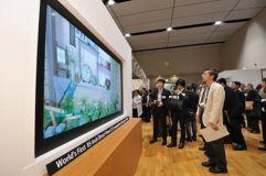 Sharp Super Hi Vision prototype